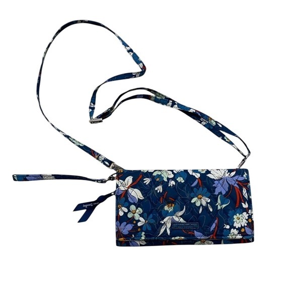 Vera Bradley RFID Wallet Crossbody Purse Blue Floral Quilted - Picture 1 of 5